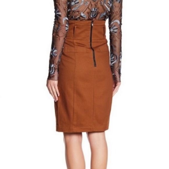 ☀️ 3 / $15 ☀️ Endless Rose •Revolve• Corset Waisted Cargo Skirt - Picture 2 of 2